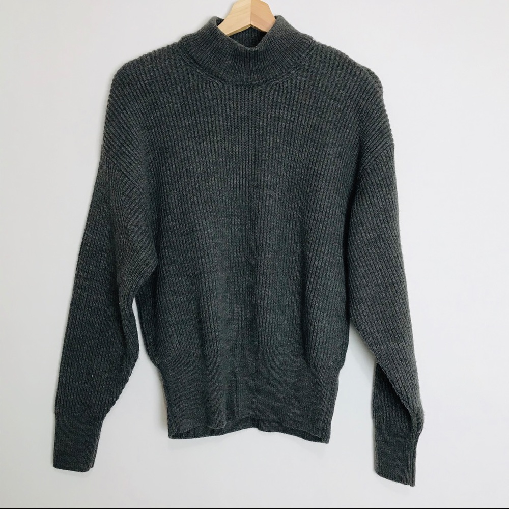 Zara Mockneck Gray Sweater Size Medium